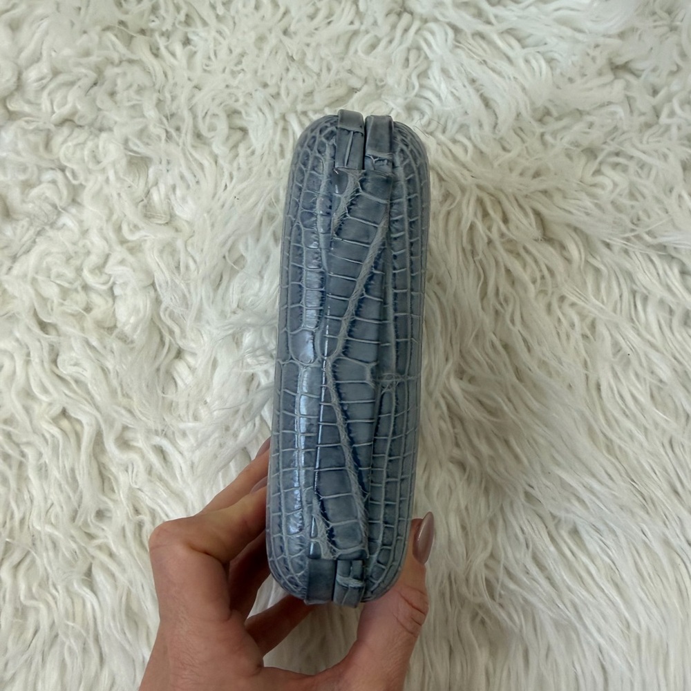 Bottega Veneta Box Knot Clutch Crocodile Small - Picture 11 of 17